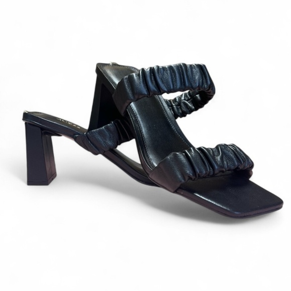 Guess Women 8.5 M Black Aindrea Black Shirred 2.75" Block Heel Slip‎ On Mules - Picture 7 of 9